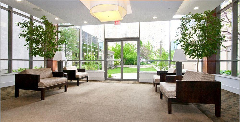 Downtown Mississauga Executive Suites Sq1 Eksteriør bilde