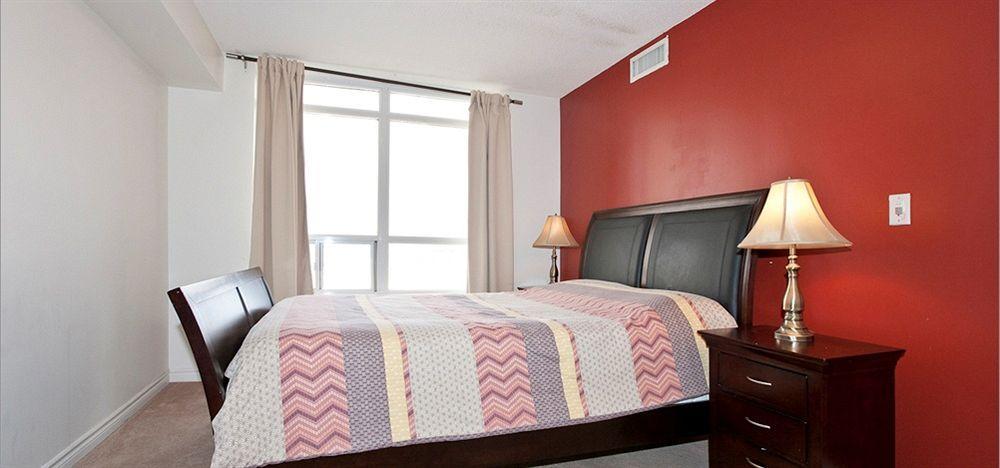 Downtown Mississauga Executive Suites Sq1 Eksteriør bilde