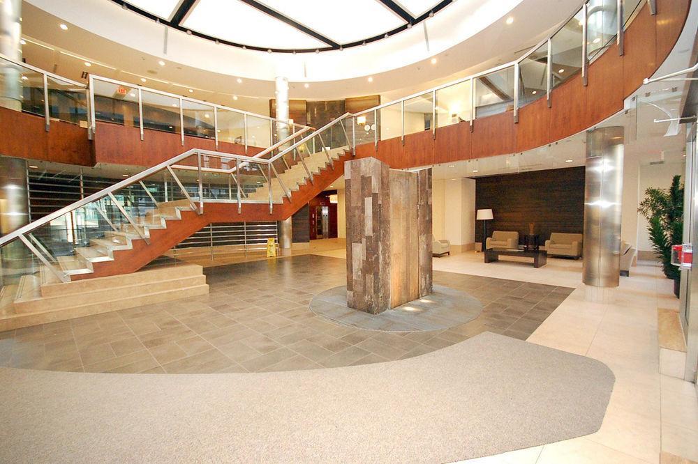 Downtown Mississauga Executive Suites Sq1 Eksteriør bilde